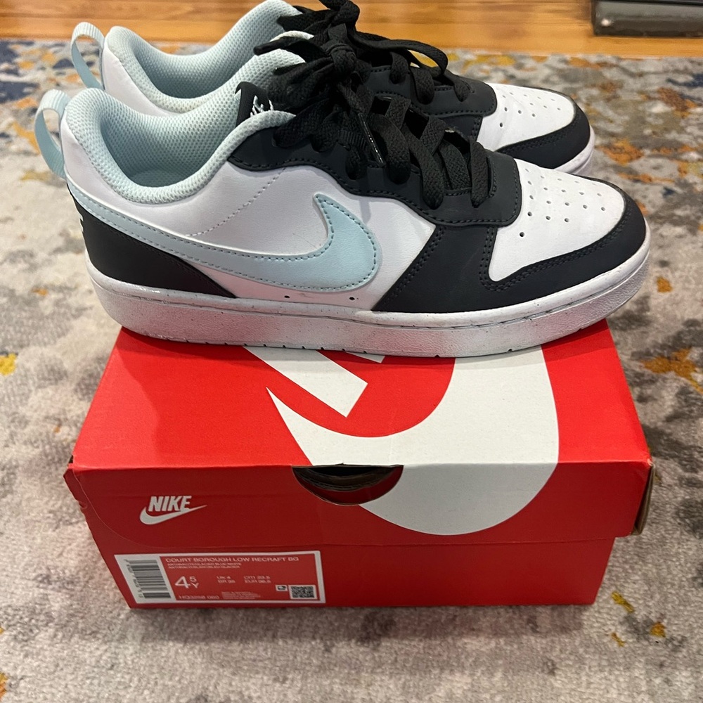 Nike Court Borough Low Recraft BG